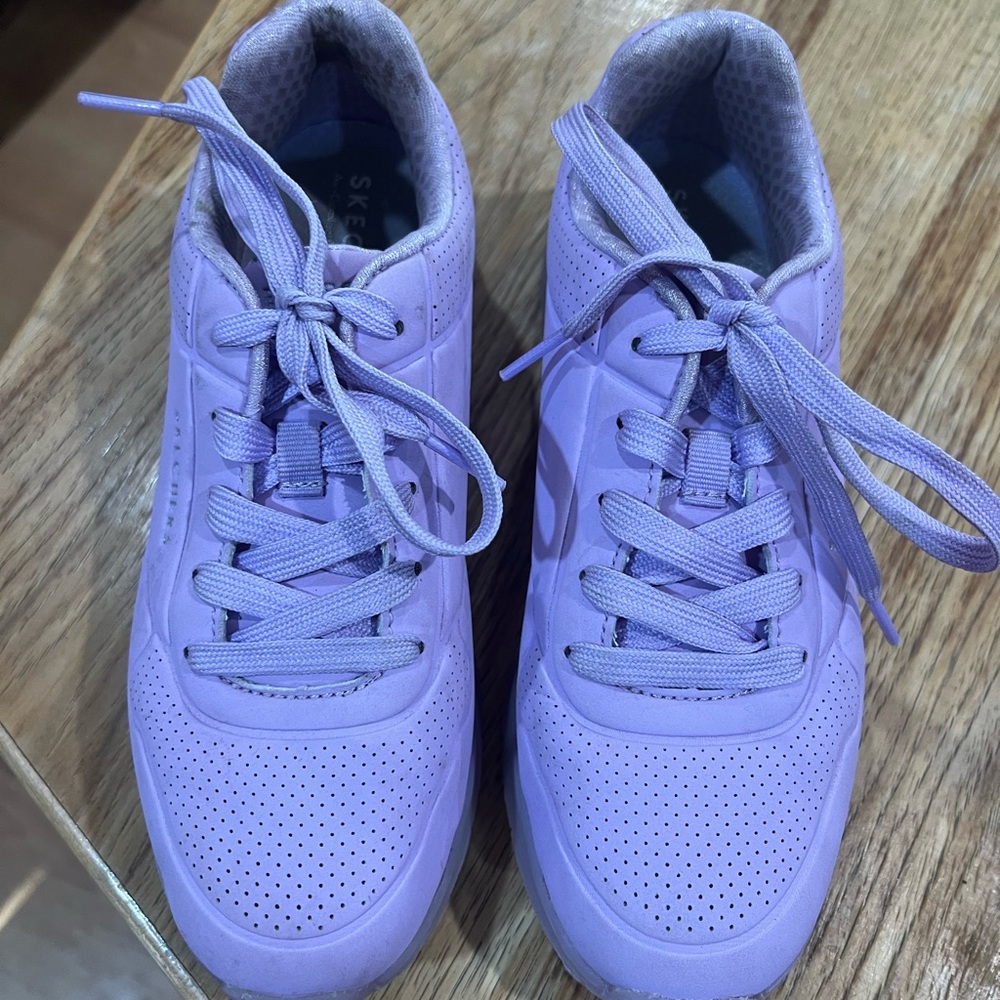 Skechers Lavender Athletic Shoes